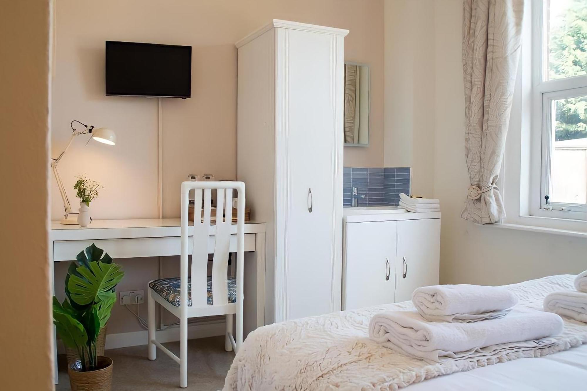 Poole Park House Hotel ภายนอก รูปภาพ