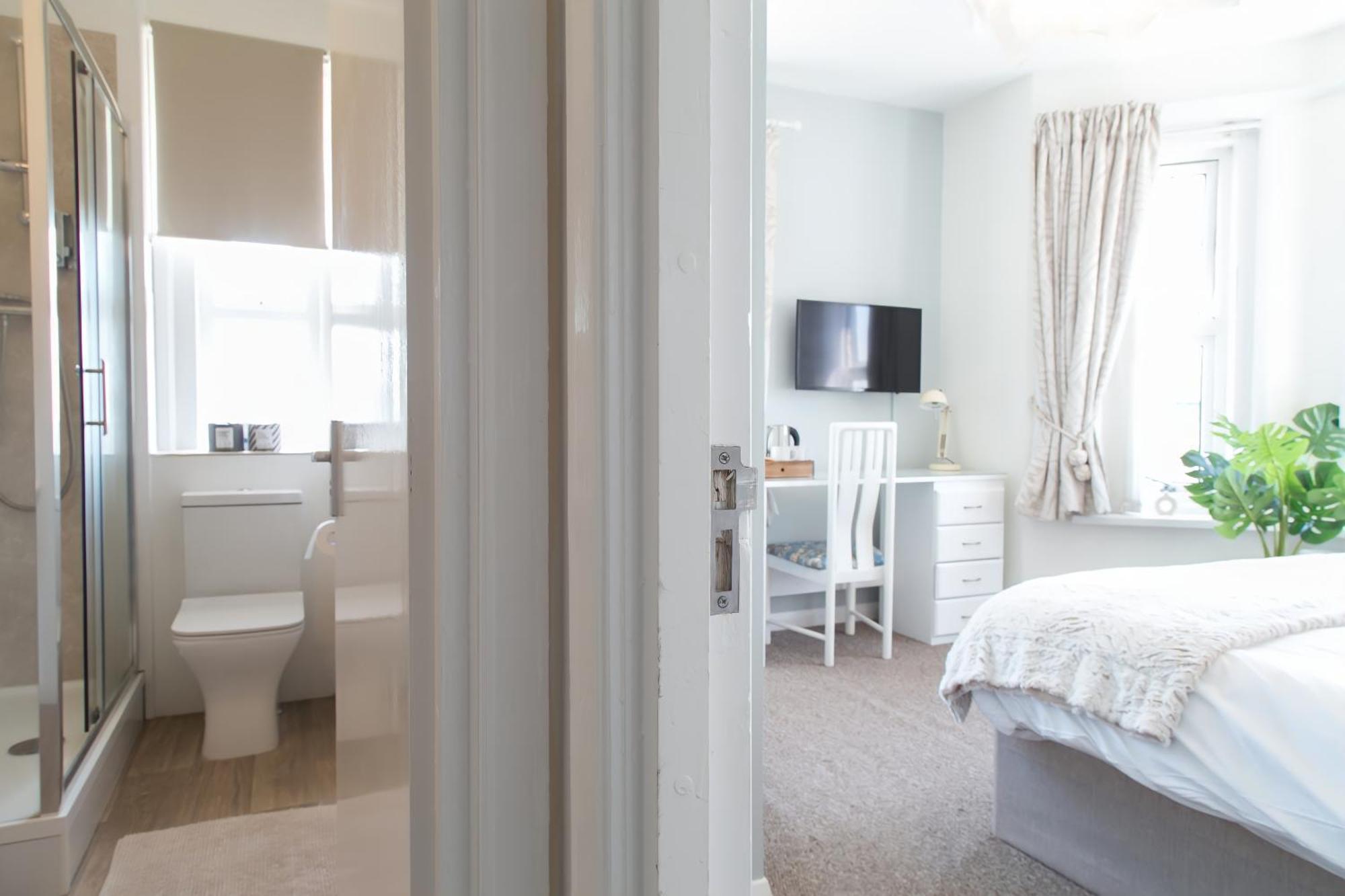 Poole Park House Hotel ภายนอก รูปภาพ
